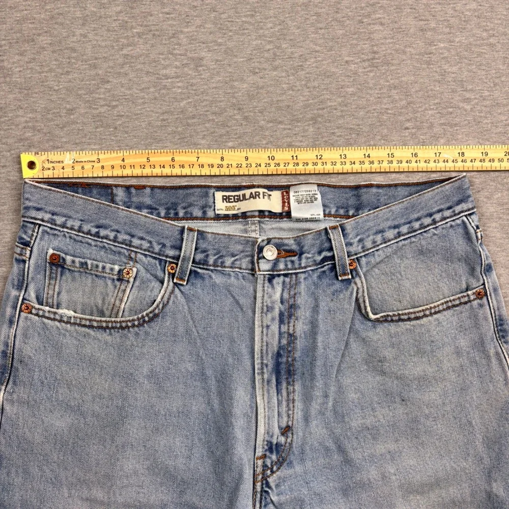 Levis 505 Regular Fit Light Wash Denim Jeans Mens 38x32 Straight Leg 0795